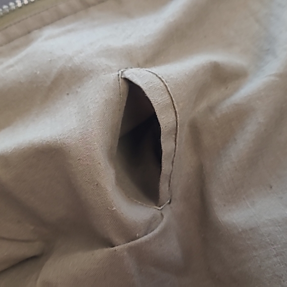 Camouflage Unisex Utility Vest - Picture 10 of 14